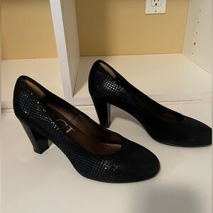 Attilio Giusti Leombruni Black Textured Heels